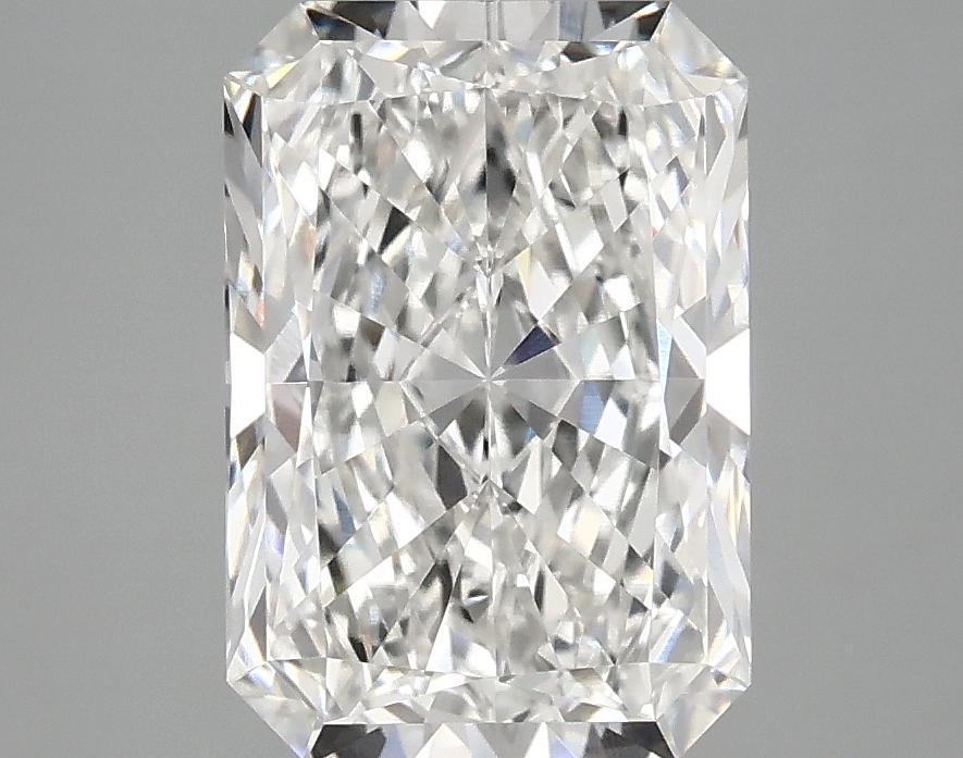 3.10 CT Radiant Diamond