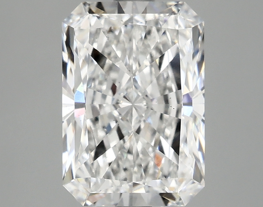 3.05 CT Radiant Diamond