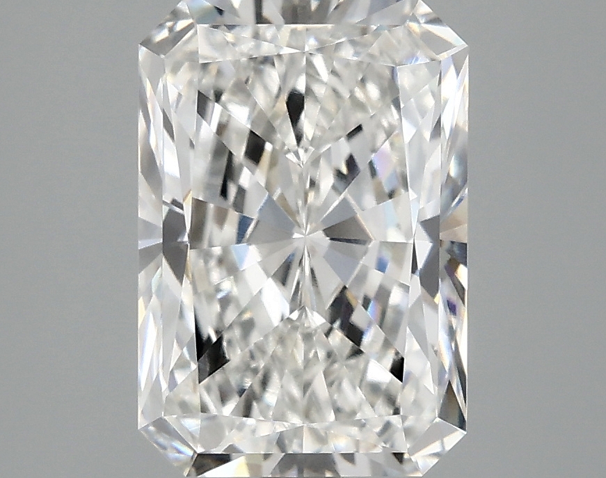 3.02 CT Radiant Diamond