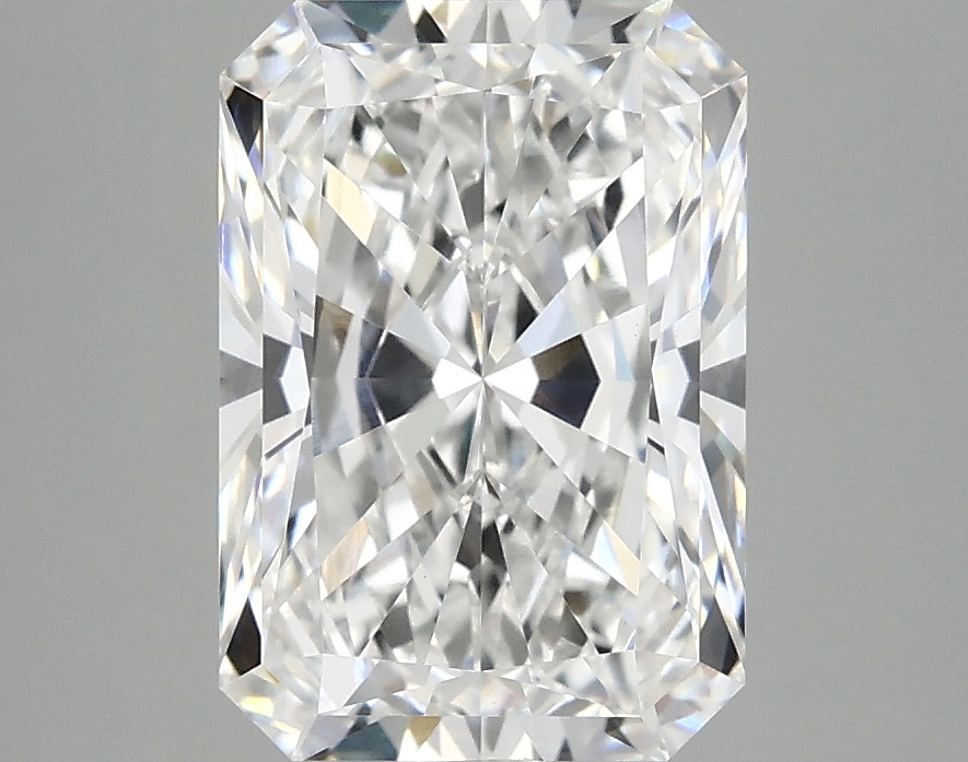 3.10 CT Radiant Diamond