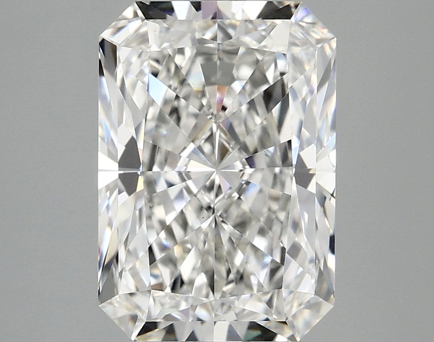 3.10 CT Radiant Diamond