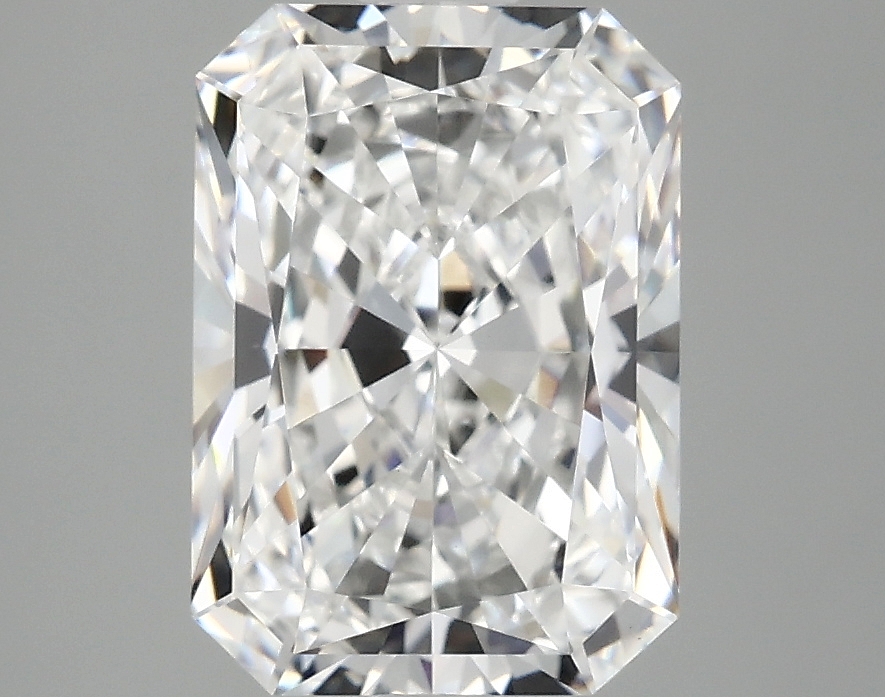 3.09 CT Radiant Diamond
