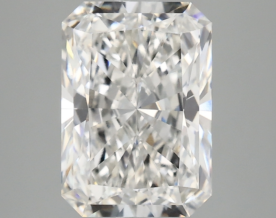 3.10 CT Radiant Diamond