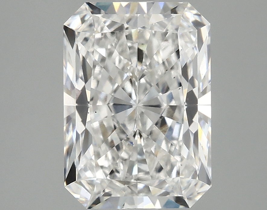 3.10 CT Radiant Diamond