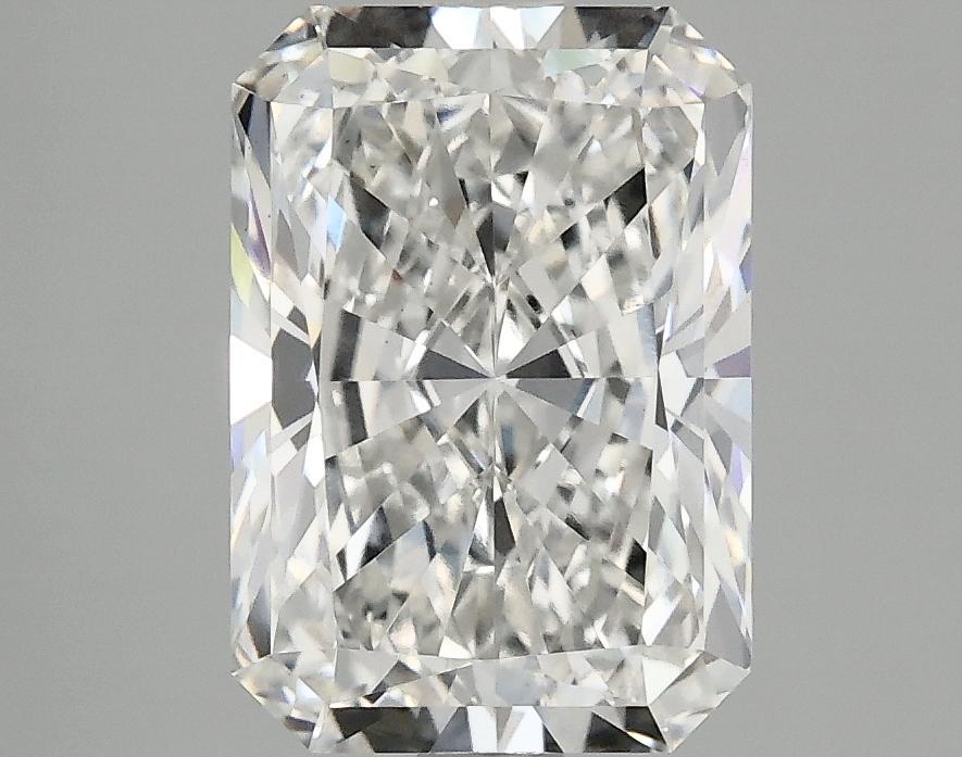 3.10 CT Radiant Diamond