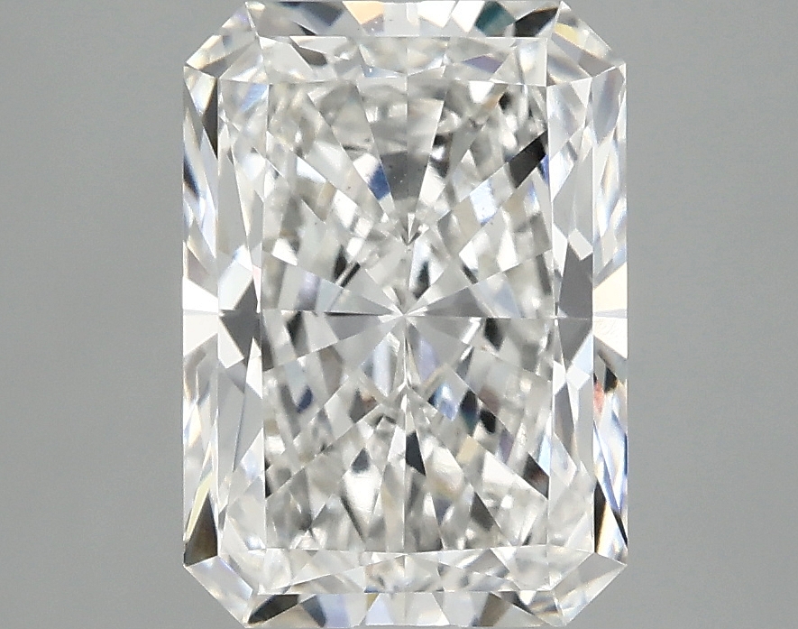 3.05 CT Radiant Diamond