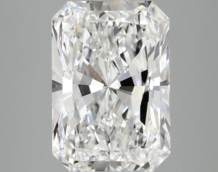 3.04 CT Radiant Diamond