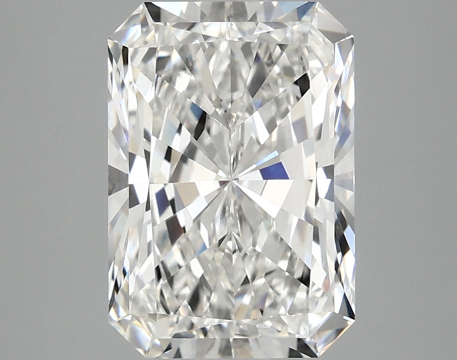3.02 CT Radiant Diamond