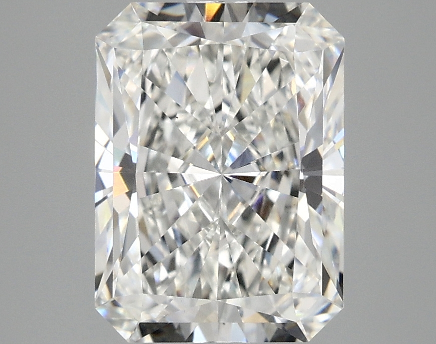 3.10 CT Radiant Diamond