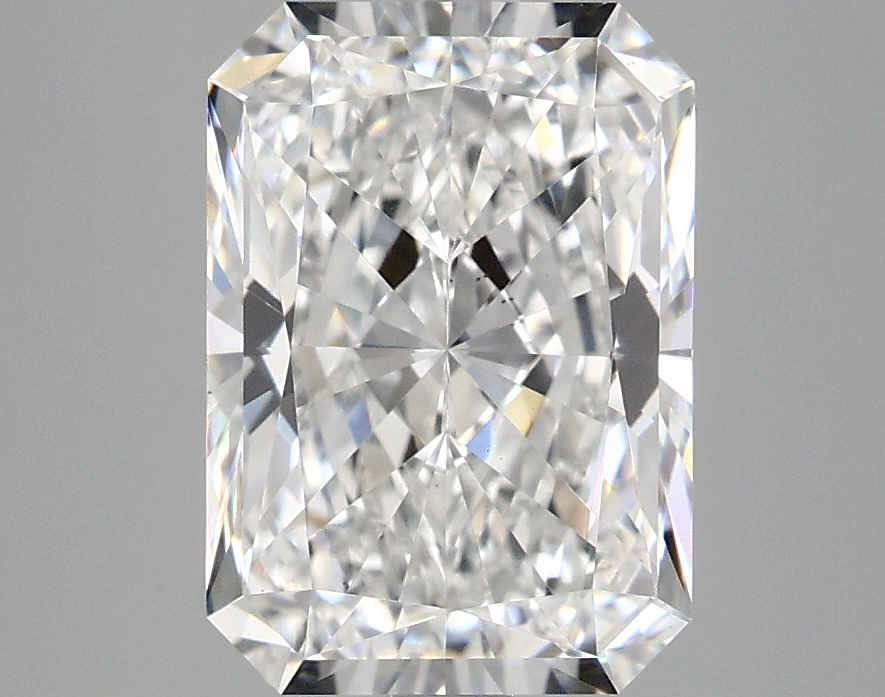 3.09 CT Radiant Diamond