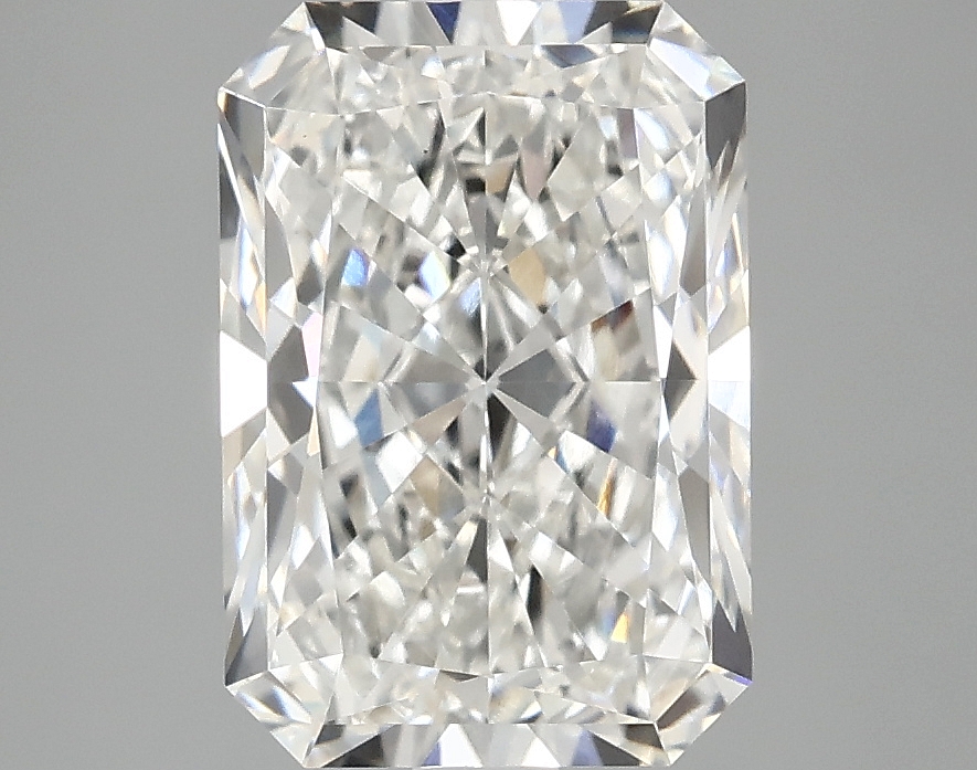 3.02 CT Radiant Diamond