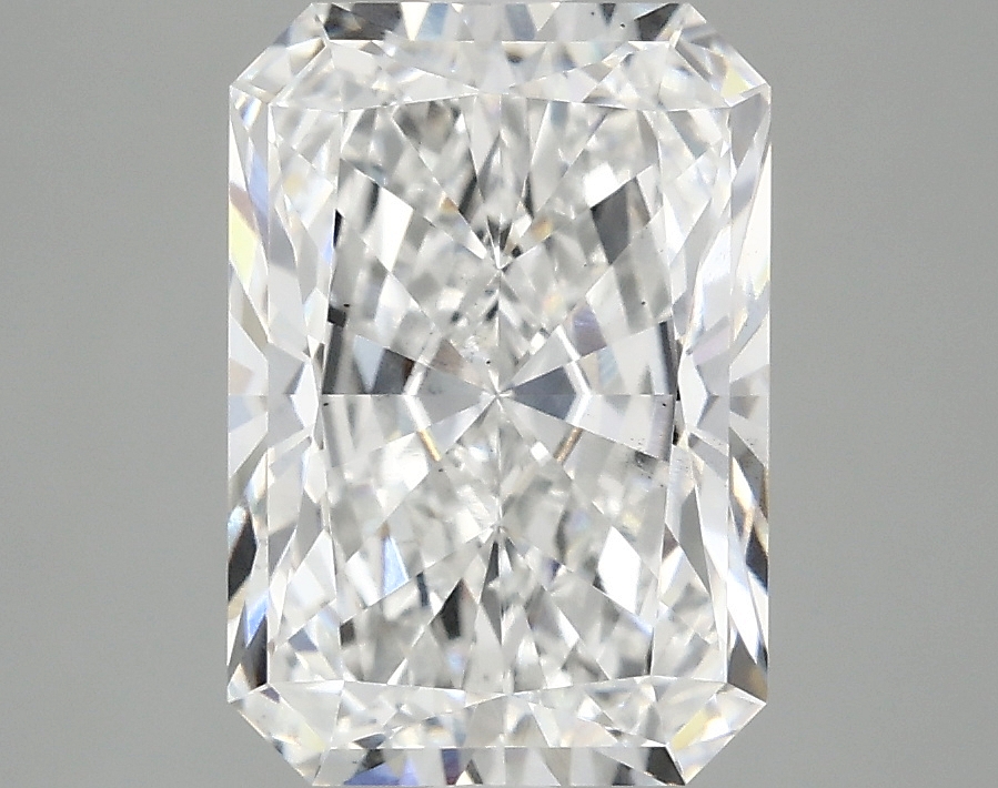 3.10 CT Radiant Diamond