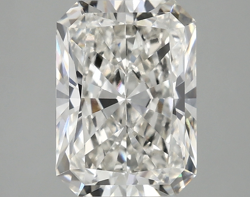 3.09 CT Radiant Diamond
