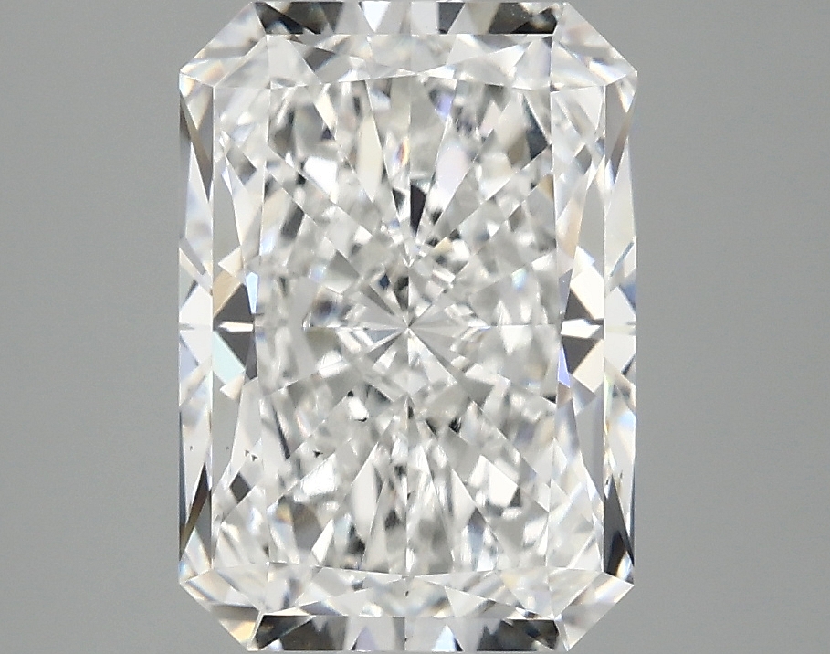 3.10 CT Radiant Diamond