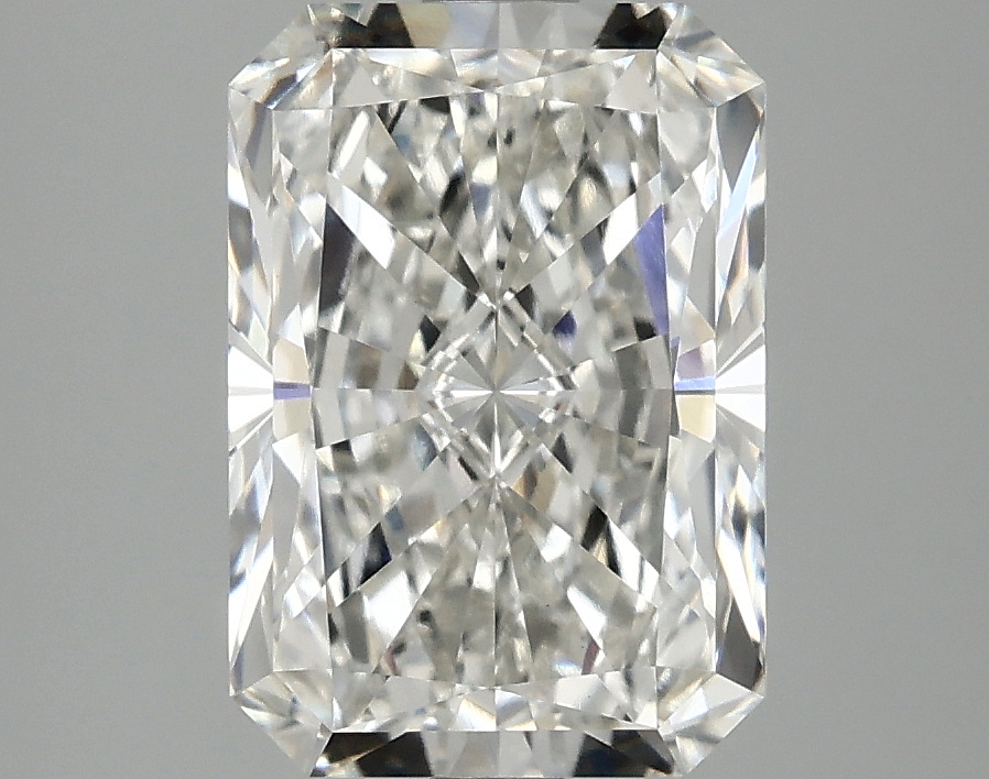 3.10 CT Radiant Diamond