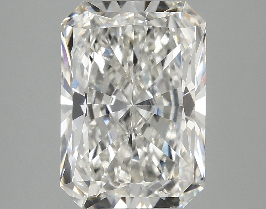 3.09 CT Radiant Diamond
