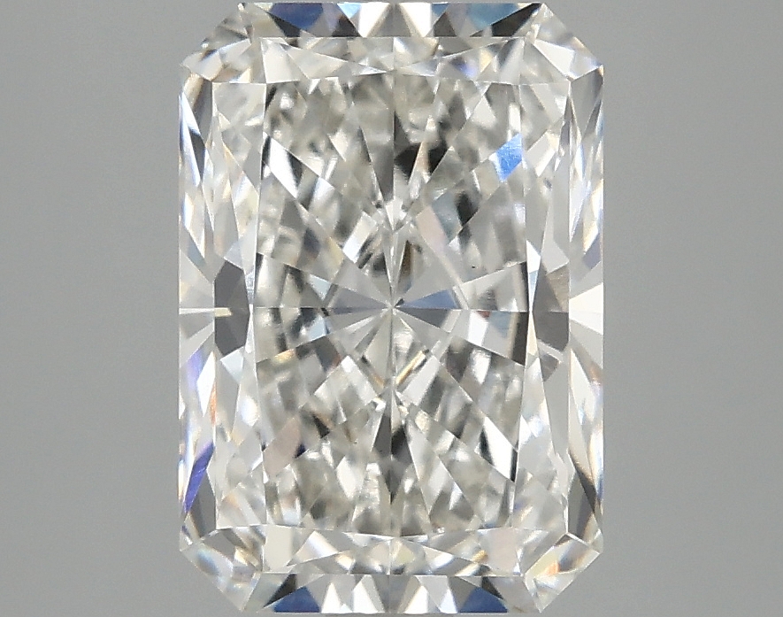 3.10 CT Radiant Diamond