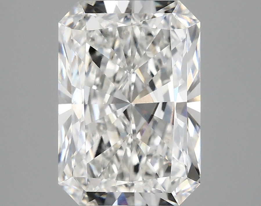 3.10 CT Radiant Diamond
