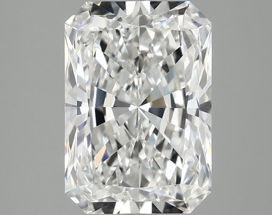 3.08 CT Radiant Diamond