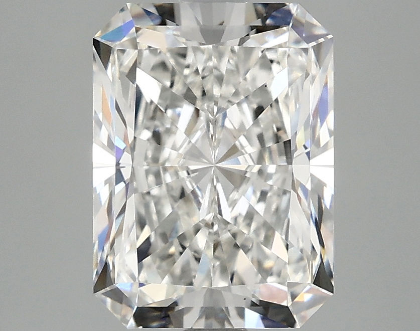 3.04 CT Radiant Diamond