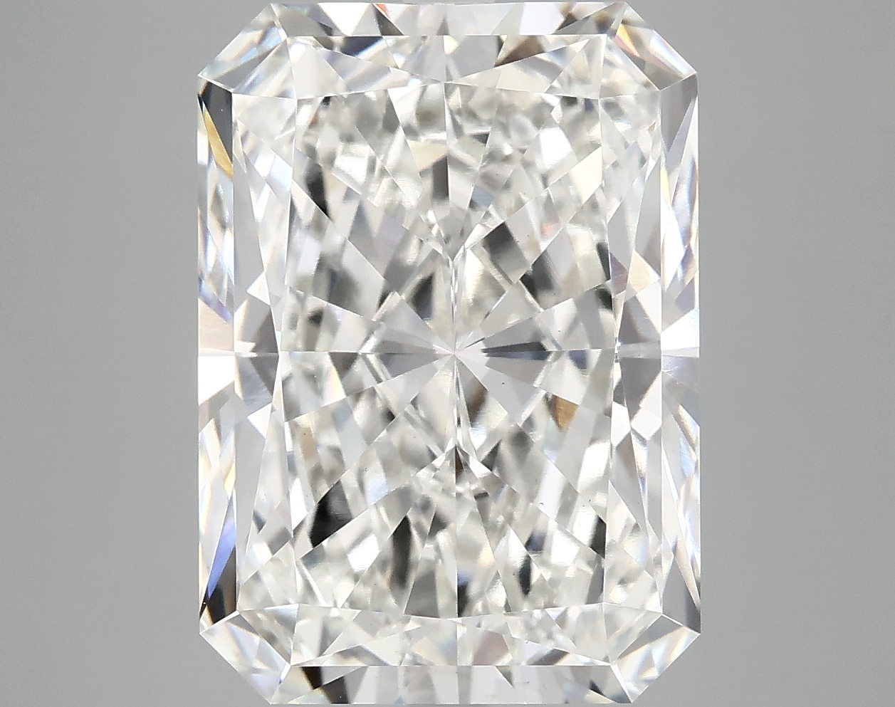 9.23 CT Radiant Diamond