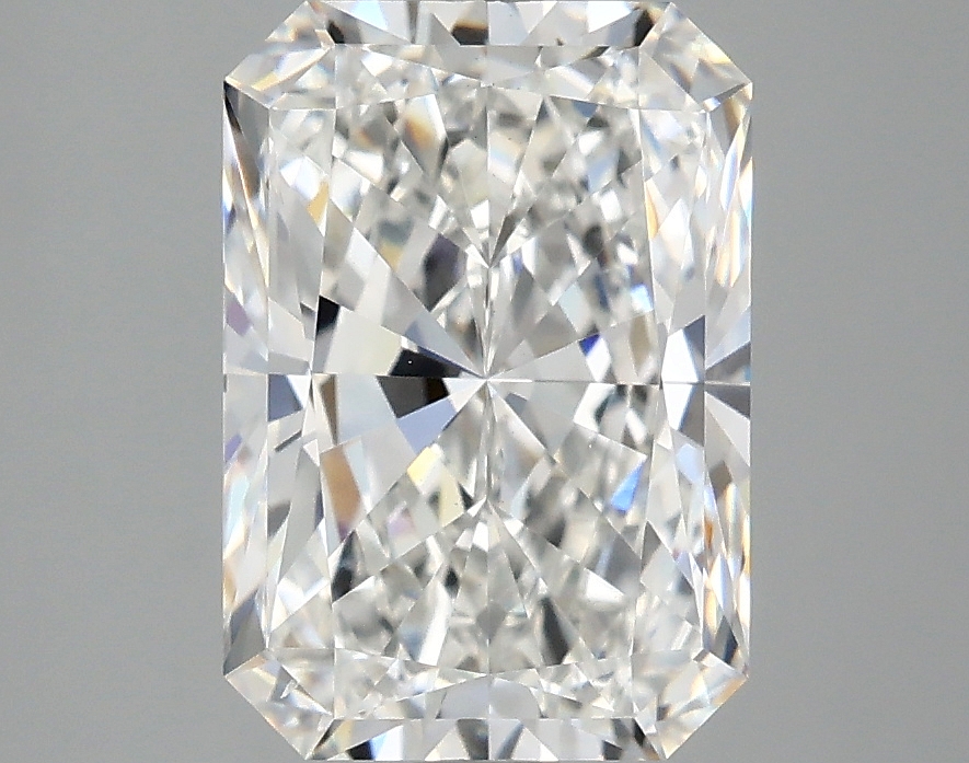 3.00 CT Radiant Diamond