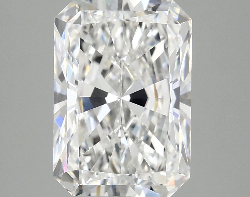 3.10 CT Radiant Diamond