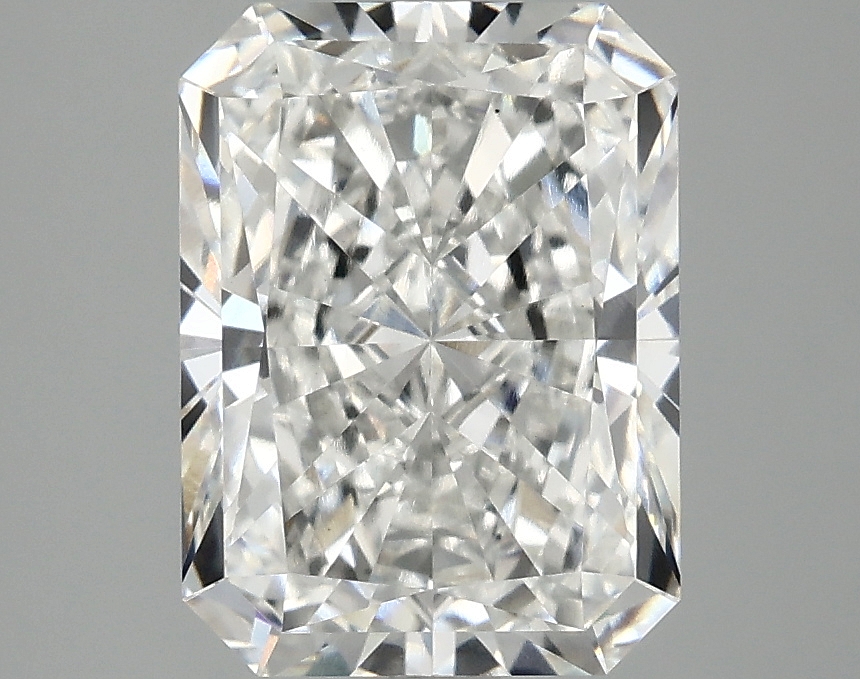 3.09 CT Radiant Diamond