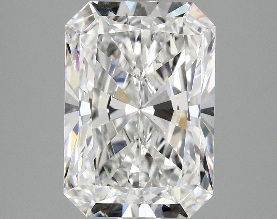 3.09 CT Radiant Diamond