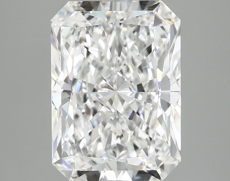 3.01 CT Radiant Diamond