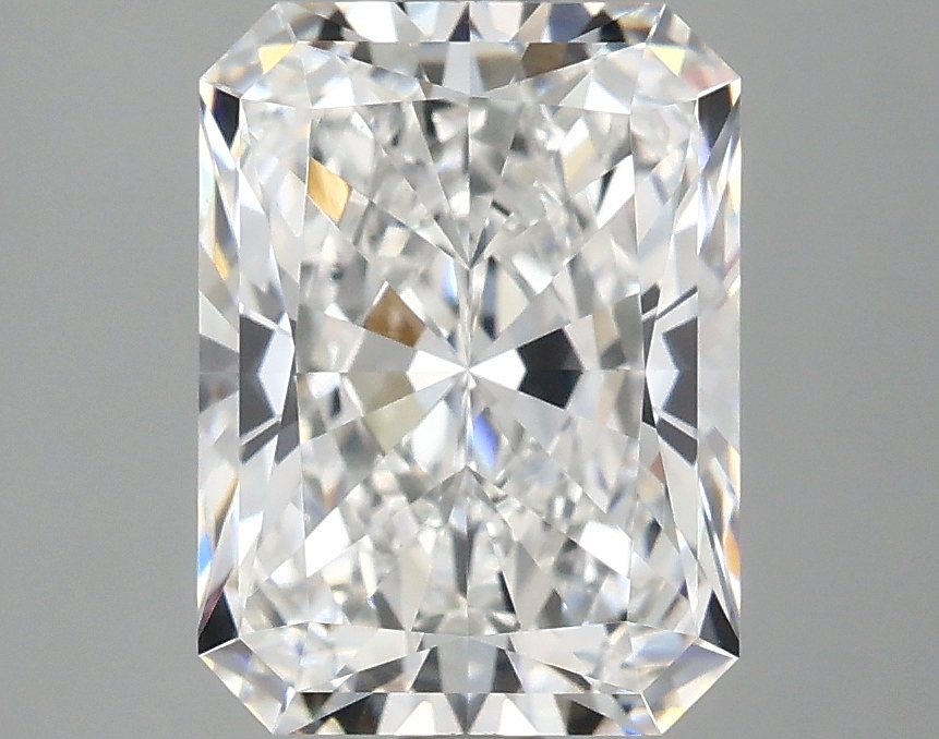 3.10 CT Radiant Diamond
