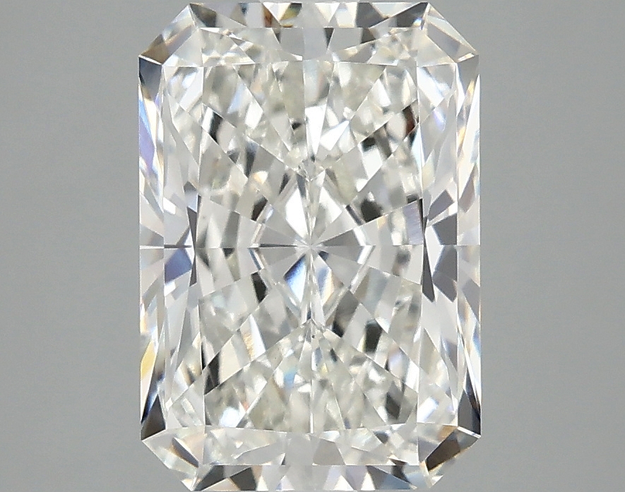 3.09 CT Radiant Diamond