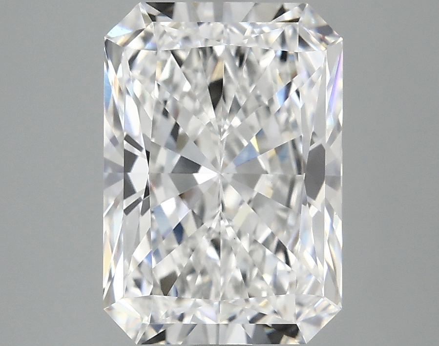 3.09 CT Radiant Diamond