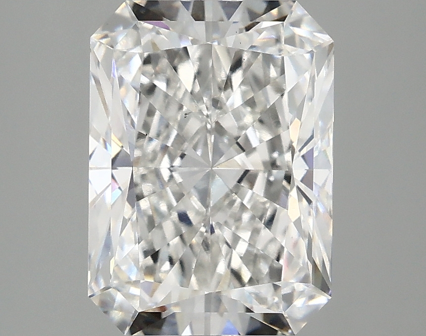 3.10 CT Radiant Diamond
