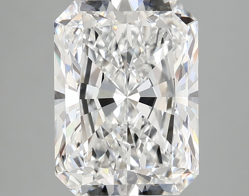 3.10 CT Radiant Diamond