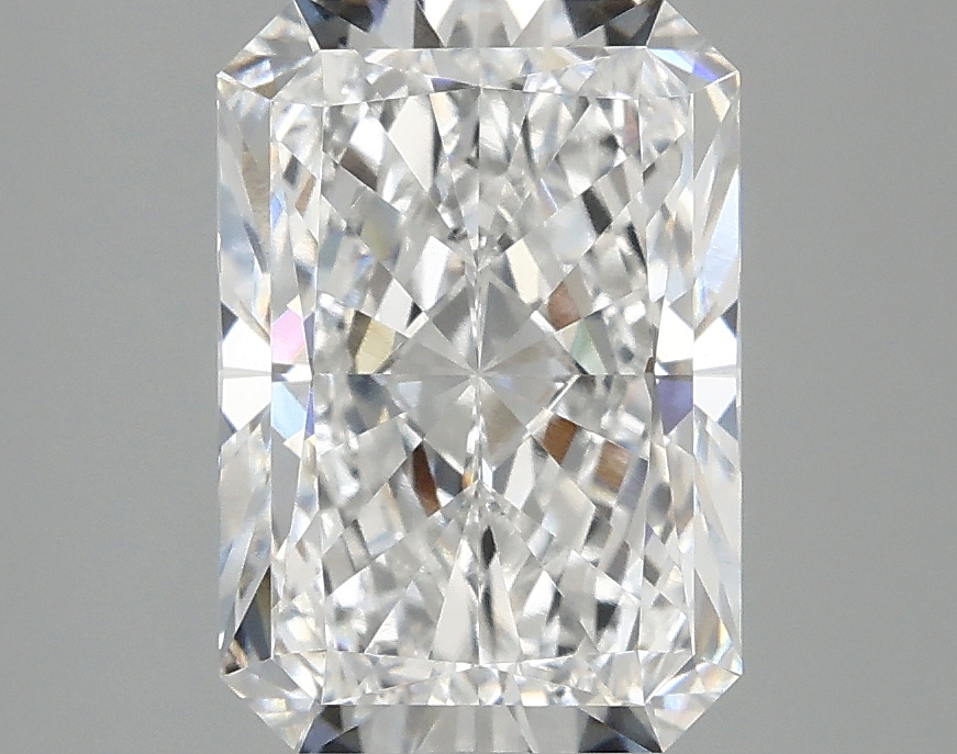 3.07 CT Radiant Diamond