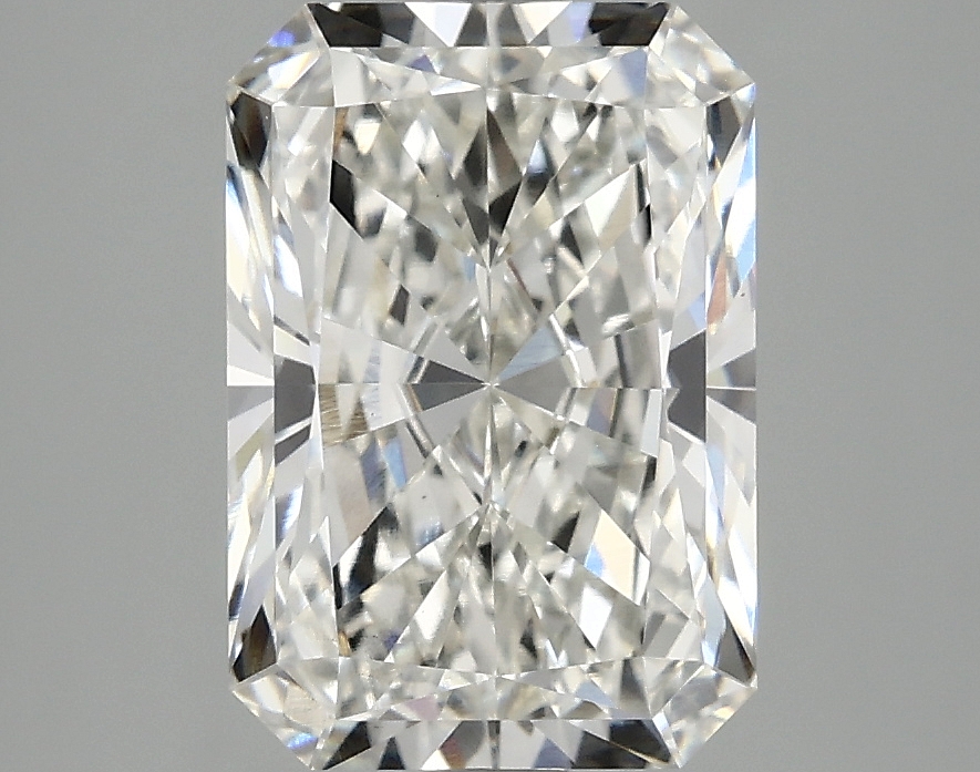 3.10 CT Radiant Diamond