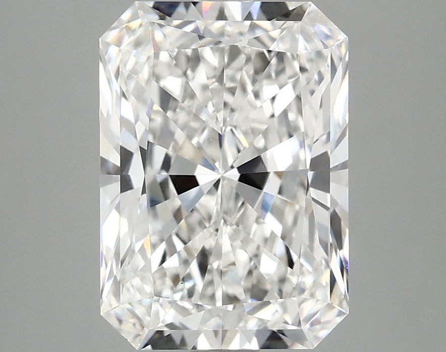3.10 CT Radiant Diamond