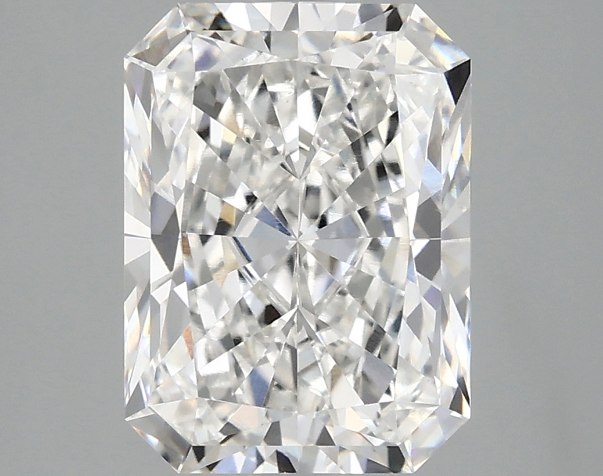 3.10 CT Radiant Diamond