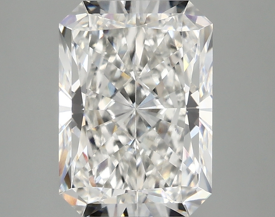 3.09 CT Radiant Diamond