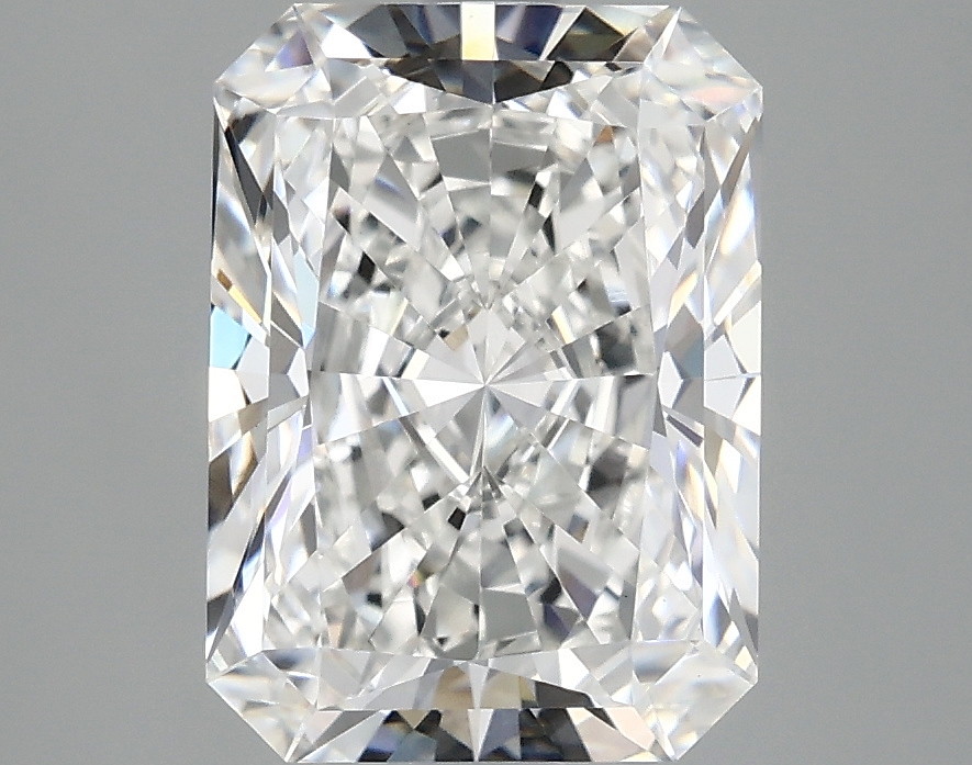3.02 CT Radiant Diamond