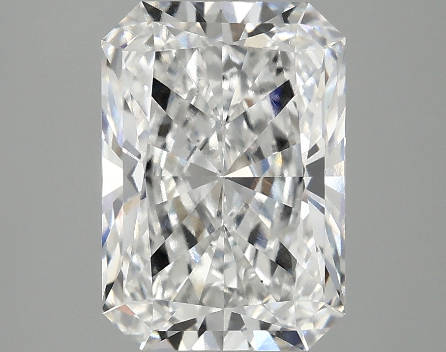 3.10 CT Radiant Diamond