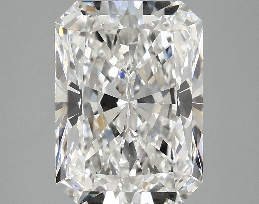 3.10 CT Radiant Diamond