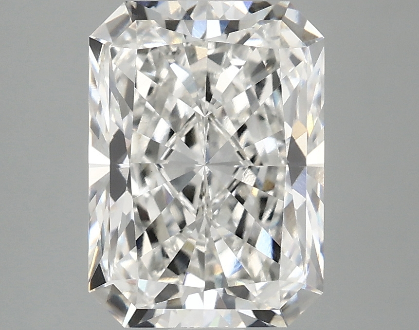 3.10 CT Radiant Diamond