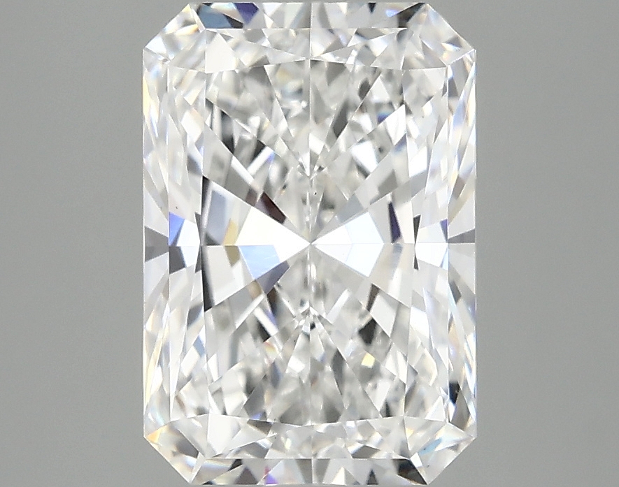 3.09 CT Radiant Diamond