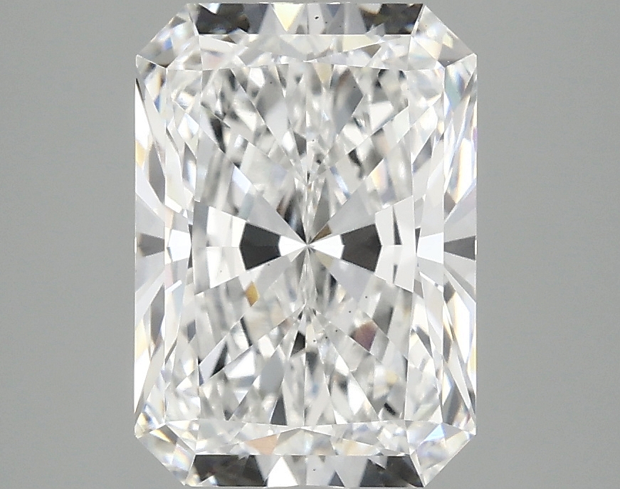 3.05 CT Radiant Diamond