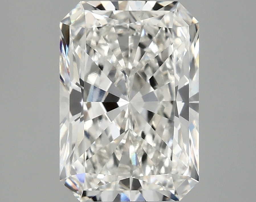 3.08 CT Radiant Diamond