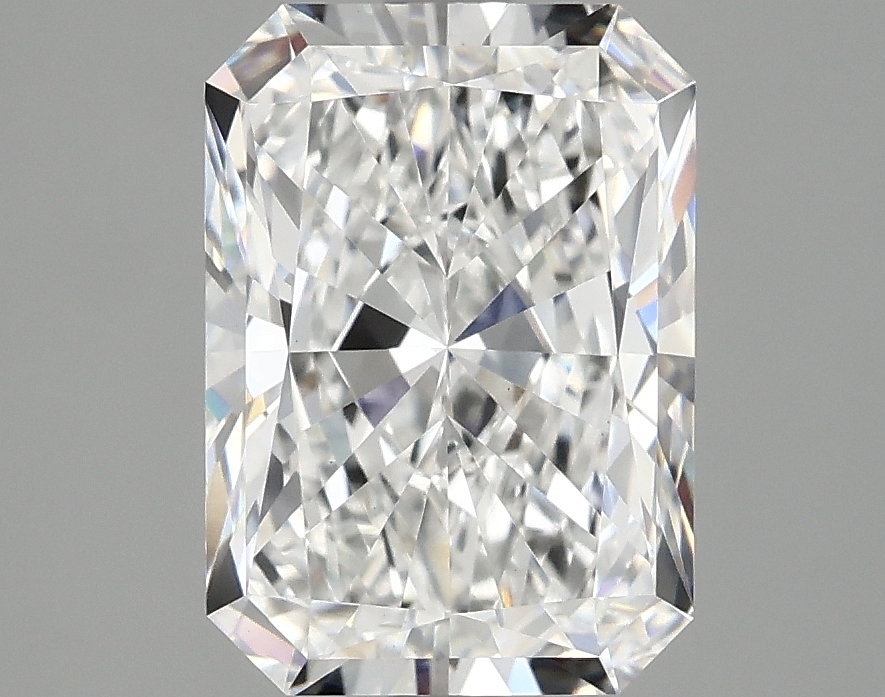 3.10 CT Radiant Diamond