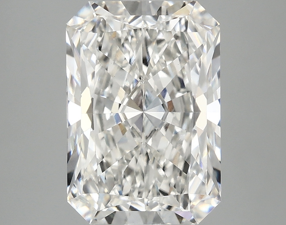 3.10 CT Radiant Diamond