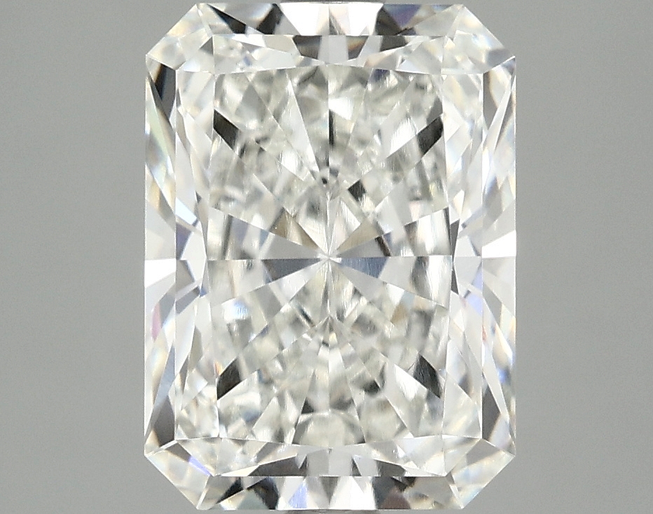 3.10 CT Radiant Diamond